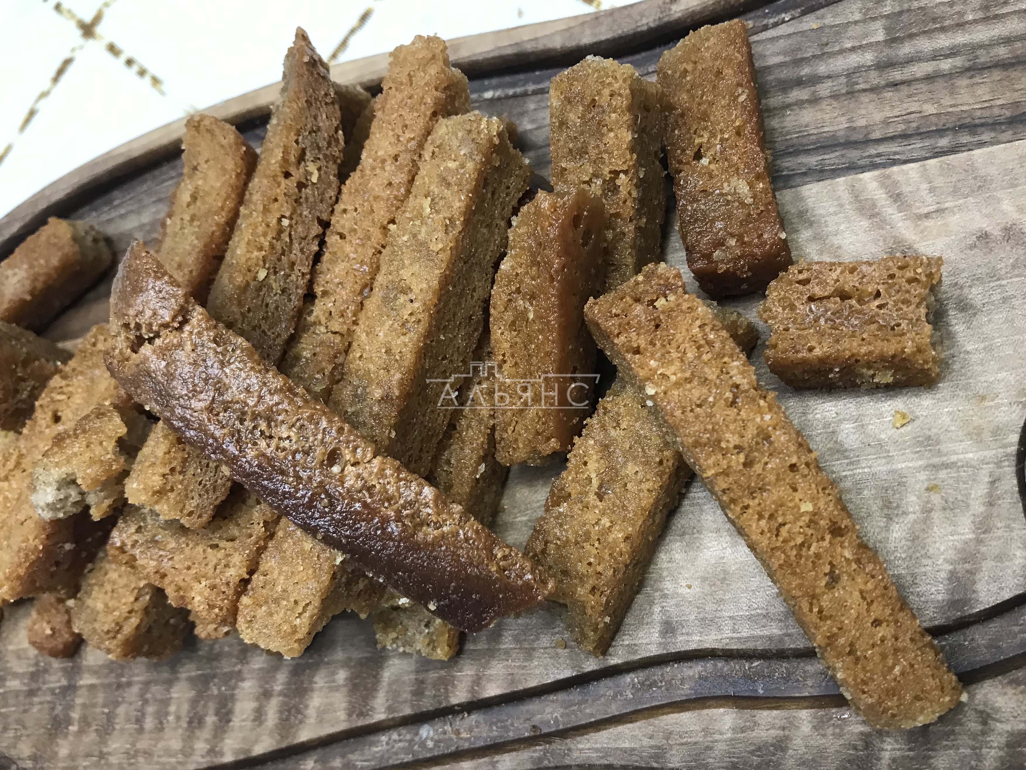 Деревенские гренки с чесноком в Лобне