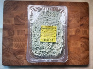 Семечки: Сыр Чечил паутинка (зелень чеснок)  500 гр.