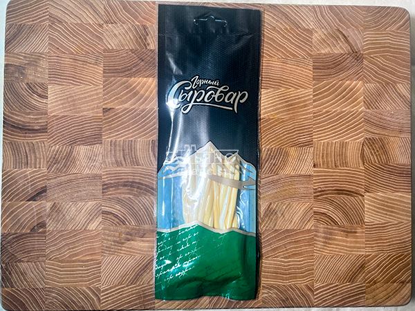 Сыр 60 гр ГОРНЫЙ СЫРОВАР (Нити копчёные) в Лобне